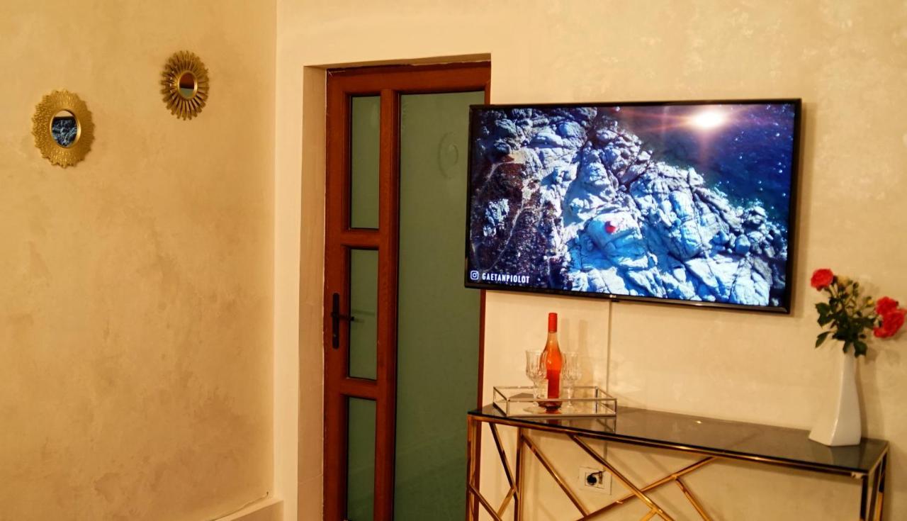 Guest house Pensiunea Medellin Tulcea