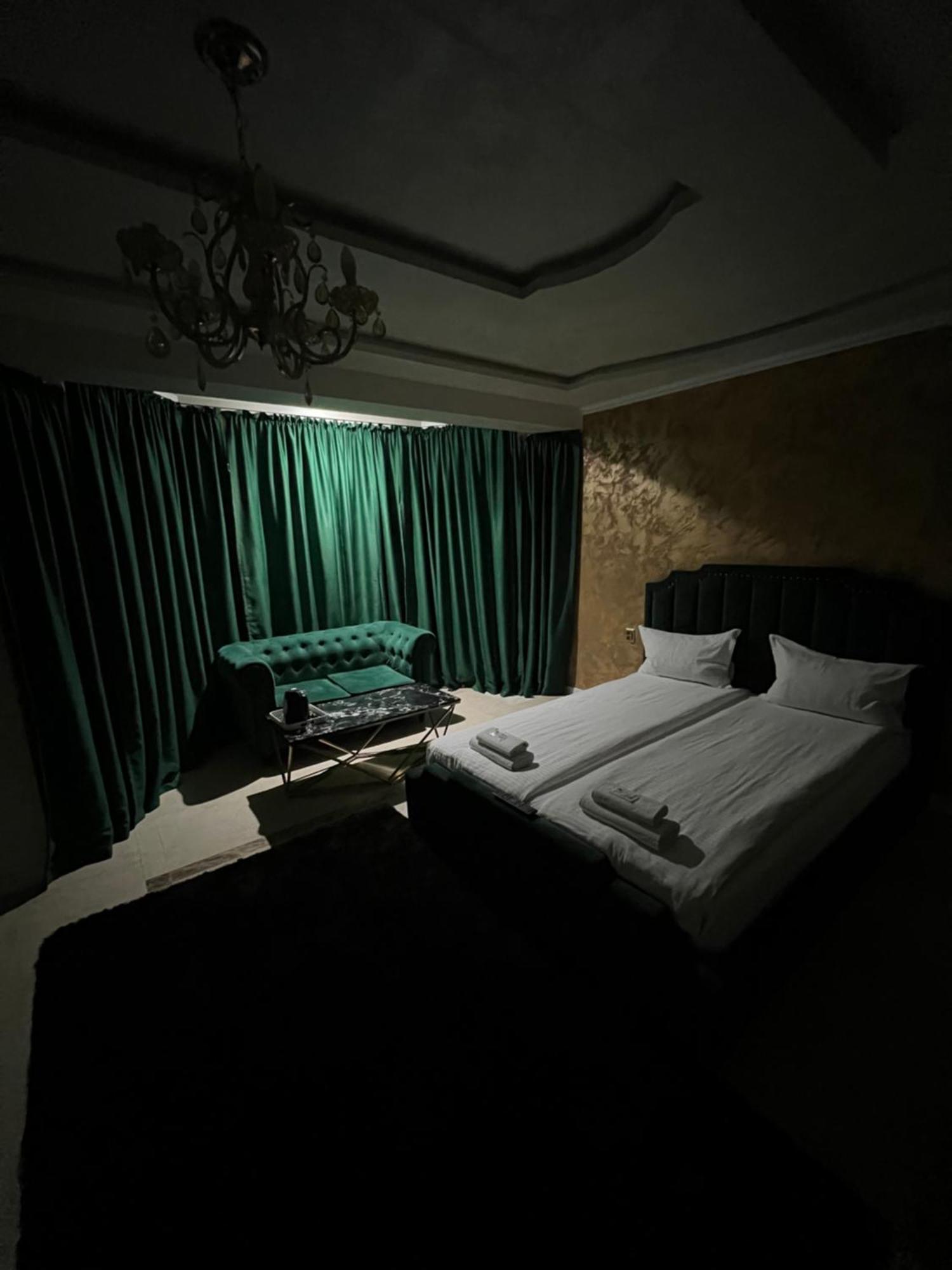 Guest house Pensiunea Medellin