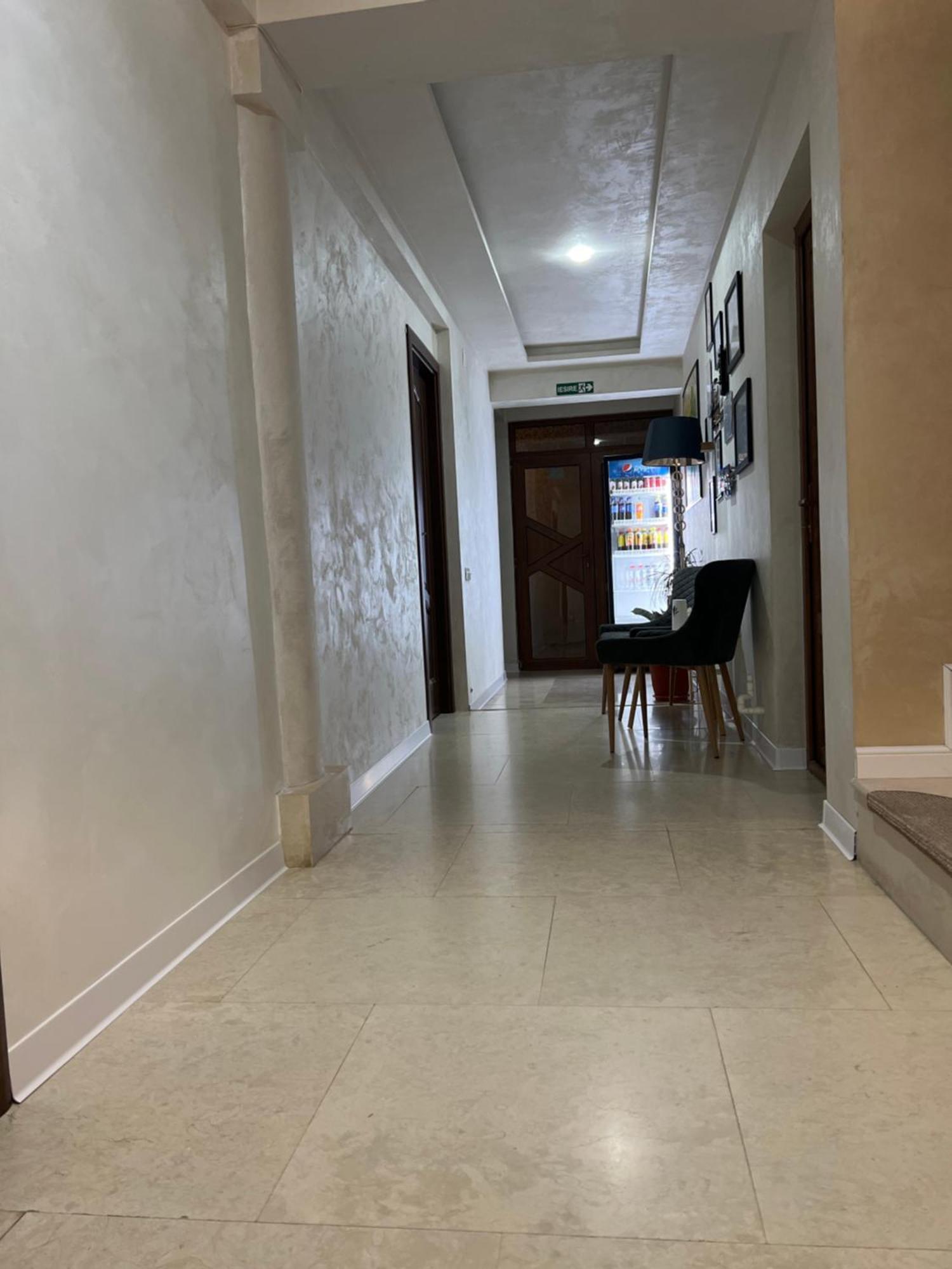 Guest house Pensiunea Medellin *