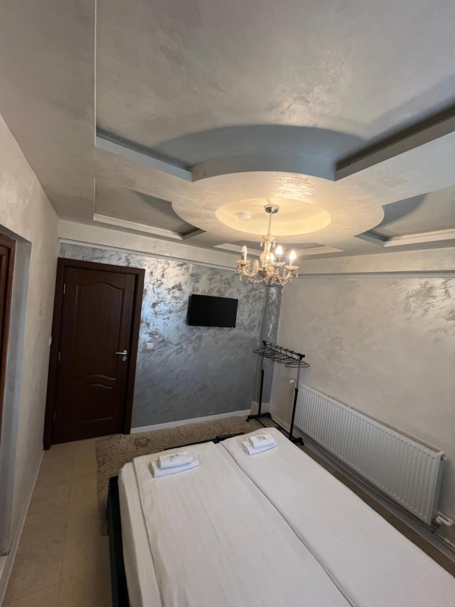 Guest house Pensiunea Medellin Tulcea